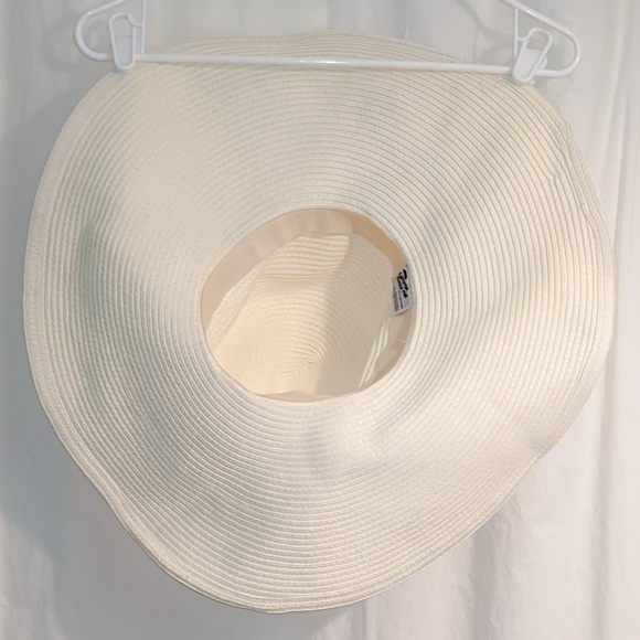 AA floppy hat ☀ - Picture 3 of 5